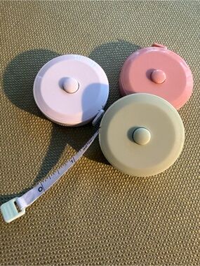 🌞 4/$20 Item - Measuring Tape - Set of 3 in Pink, Seafoam Green & White